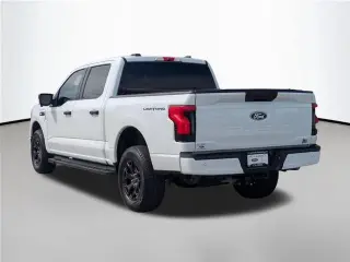 Ford F-150 Lightning 2025 AWD XLT 4dr SuperCrew 5.5 ft. SB
