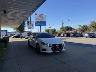 2020 Nissan Altima