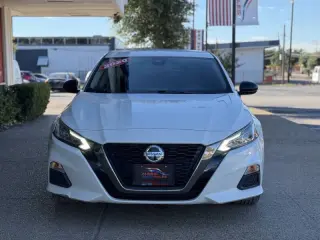 2020 Nissan Altima