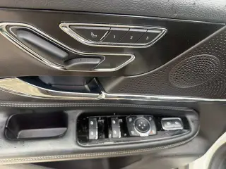 Lincoln Corsair 2024 Premiere 4dr SUV