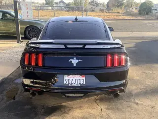 2017 Ford Mustang
