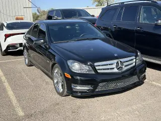 Mercedes-Benz Clase C 2012 C 250 Lujo 4dr Sedán