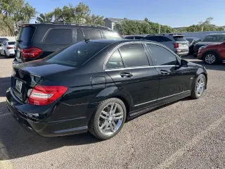 Mercedes-Benz Clase C 2012 C 250 Lujo 4dr Sedán