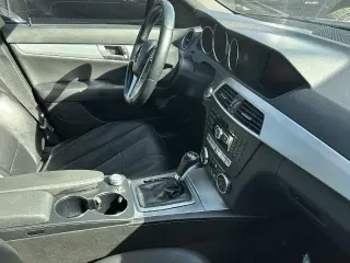 Mercedes-Benz Clase C 2012 C 250 Lujo 4dr Sedán