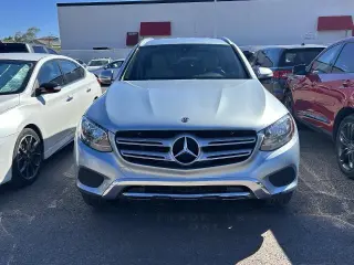 Mercedes-Benz GLC 2017 GLC 300 4dr SUV