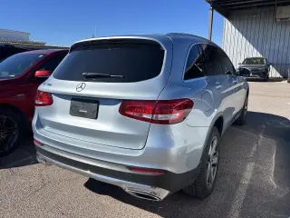 Mercedes-Benz GLC 2017 GLC 300 4dr SUV