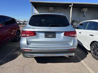 Mercedes-Benz GLC 2017 GLC 300 4dr SUV