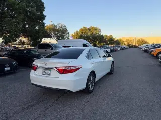 Toyota Camry 2016 SE 4dr Sedán