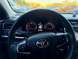 Toyota Camry 2016 SE 4dr Sedán
