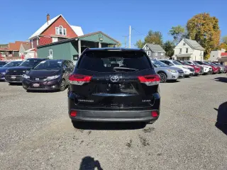 Toyota Highlander 2018