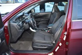 2013 Honda Accord Sedán 4 tracción 4x4 CVT Sport