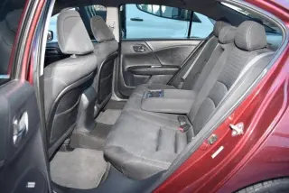2013 Honda Accord Sedán 4 tracción 4x4 CVT Sport