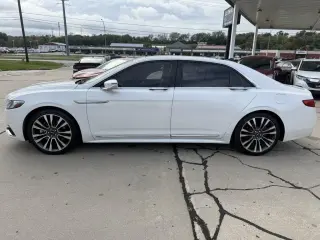Lincoln Continental Select de 2019