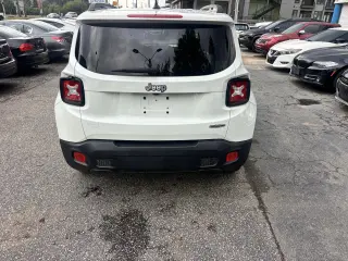 2017 Jeep Renegade Latitude FWD