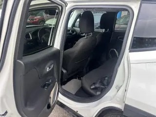 2017 Jeep Renegade Latitude FWD