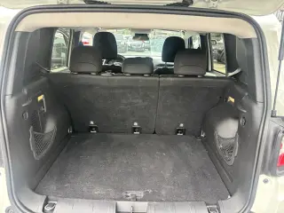 2017 Jeep Renegade Latitude FWD