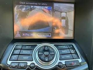 2017 Infiniti QX70 Base AWD