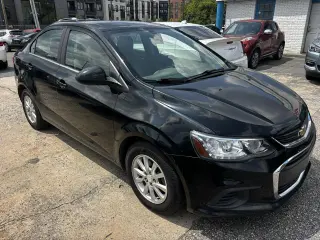 Sonic 2020 Chevrolet LT Sedán de automóvil automático