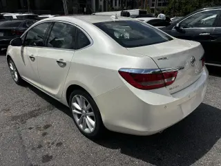 2013 Buick Verano de cuero