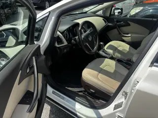2013 Buick Verano de cuero
