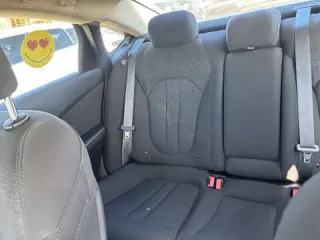 2016 Chrysler 200