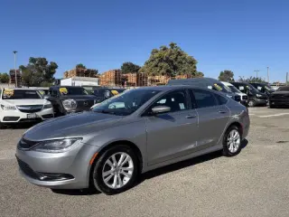 2016 Chrysler 200