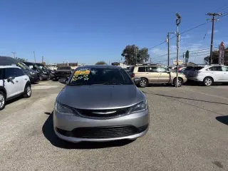2016 Chrysler 200