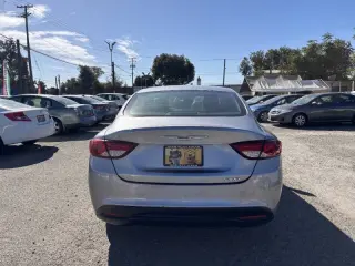 2016 Chrysler 200