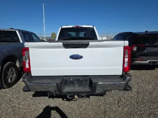 2025 Ford F-350 SD XLT