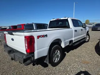 2025 Ford F-350 SD XLT