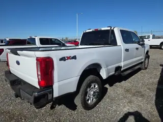 2025 Ford F-350 SD SUPER DUTY
