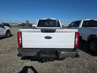 2025 Ford F-350 SD SUPER DUTY