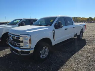 2025 Ford F-350 SD SUPER DUTY