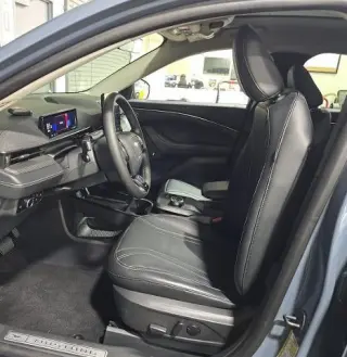 Ford Mustang Mach-E 2023 Premium 4dr SUV