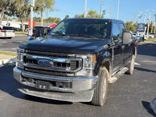 Ford F-250 Super Duty 2022 4x4 XLT 4 puertas Crew Cab 2.07 m. Bed Pickup