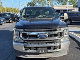 Ford F-250 Super Duty 2022 4x4 XLT 4 puertas Crew Cab 2.07 m. Bed Pickup