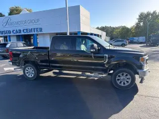 Ford F-250 Super Duty 2022 4x4 XLT 4 puertas Crew Cab 2.07 m. Bed Pickup