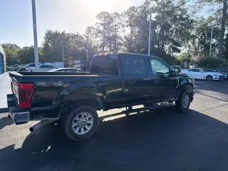 Ford F-250 Super Duty 2022 4x4 XLT 4 puertas Crew Cab 2.07 m. Bed Pickup