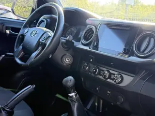 Tacoma 2017 Toyota