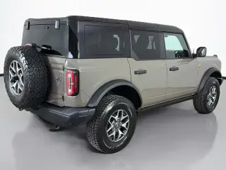 Ford Bronco 2025 4x4 Badlands 4dr SUV