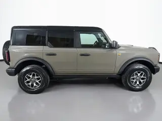 Ford Bronco 2025 4x4 Badlands 4dr SUV