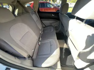 Nissan Rogue 2010