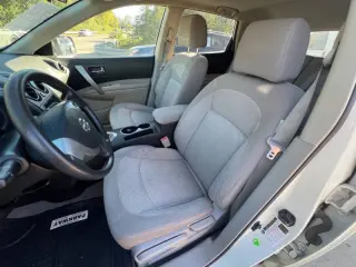 Nissan Rogue 2010