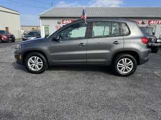 2015 Volkswagen Tiguan 4MOTION 4dr Auto S