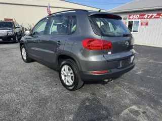 2015 Volkswagen Tiguan 4MOTION 4dr Auto S