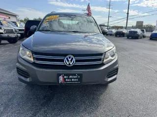 2015 Volkswagen Tiguan 4MOTION 4dr Auto S
