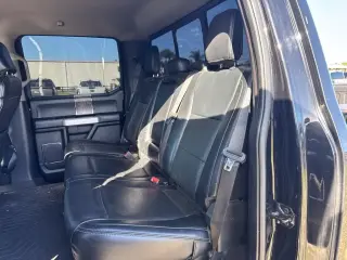 Ford F-350 Super Duty 2019 4x4 Lariat 4dr Crew Cab 6.8 ft. SB SRW Pickup