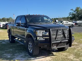 Ford F-350 Super Duty 2019 4x4 Lariat 4dr Crew Cab 6.8 ft. SB SRW Pickup