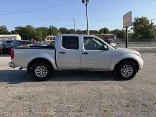 2019 Nissan Frontier Crew Cab 4x4 SV