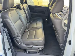 2014 Honda Odyssey 5dr Touring Elite